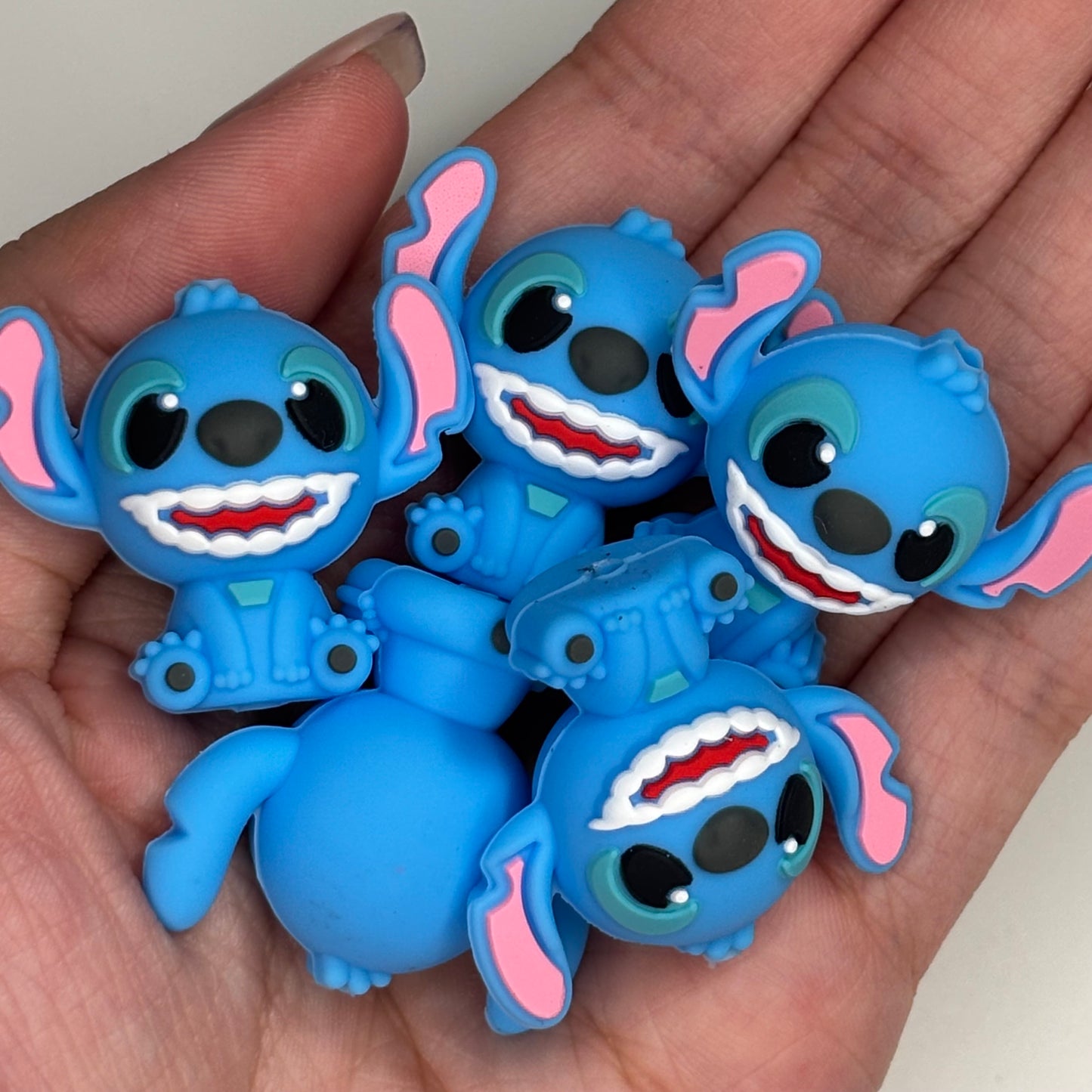 Blue Alien 3D Focal