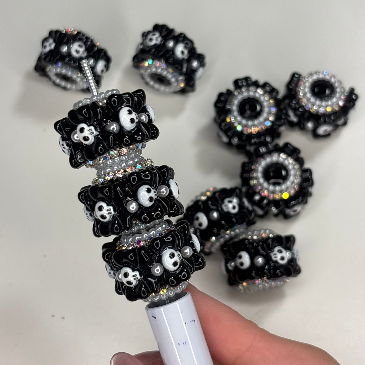 Skull Bow Fancy Beads