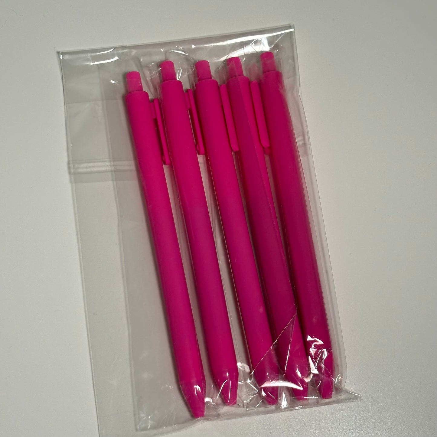 .Plastic Gel Pens - Read Description