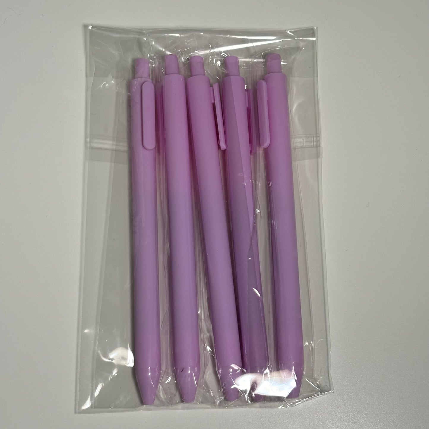 .Plastic Gel Pens - Read Description